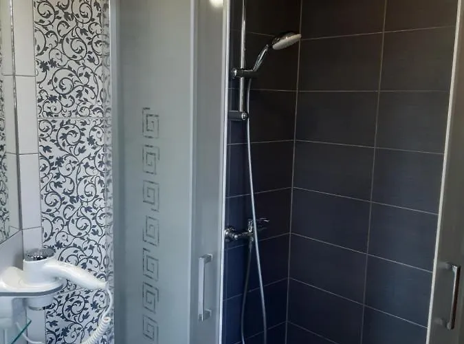 בית אירוח Bozena 2 *