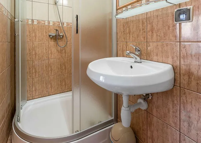 בית אירוח Bozena 2 *