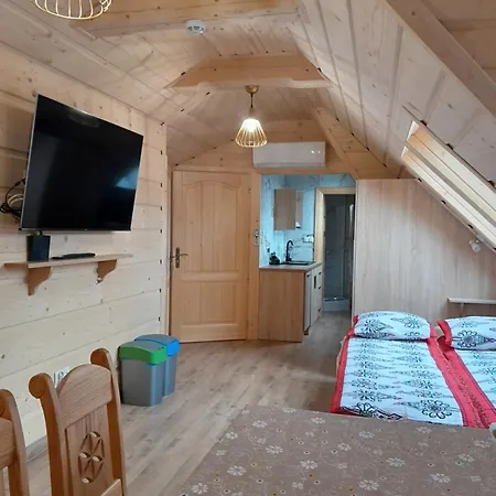 Bozena 2 ホームステイ *