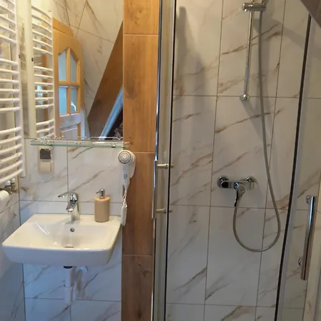 Alloggio in famiglia Bozena 2 *