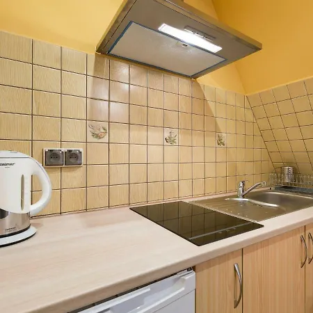 Bozena 2 ホームステイ